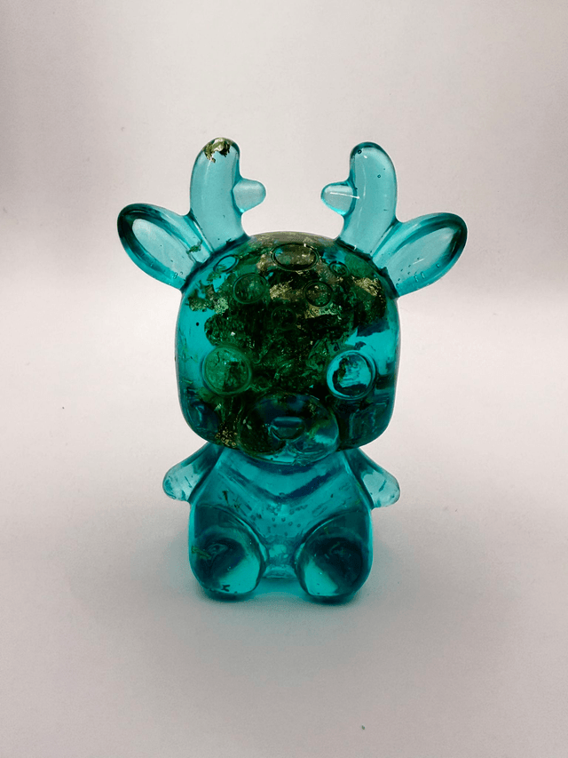 Figurine renne en résine