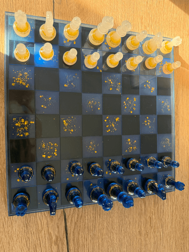 Jeu d échecs en résine personnalisable