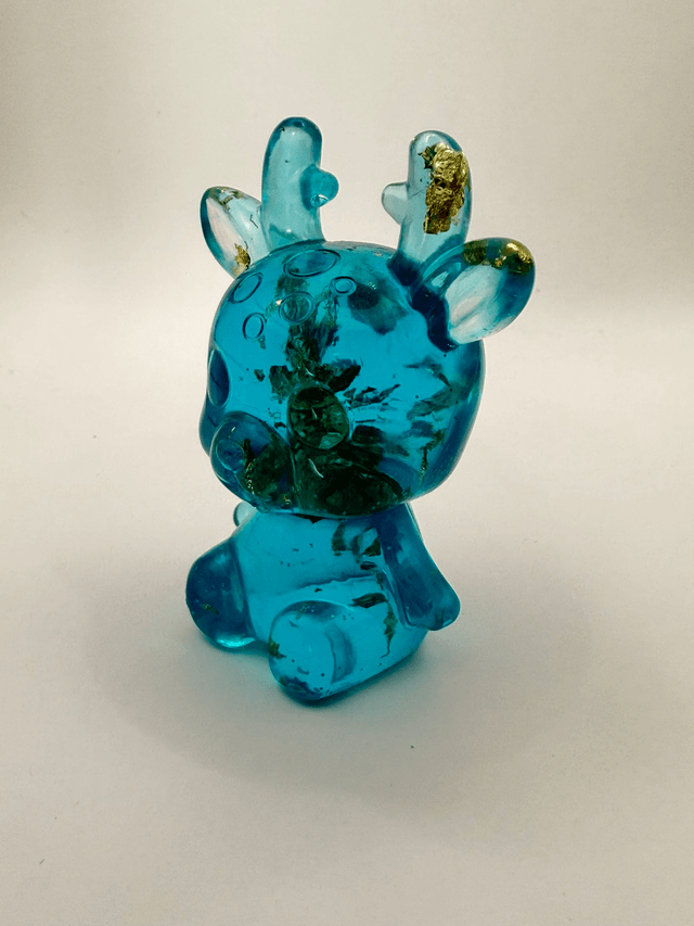 Figurine renne en résine