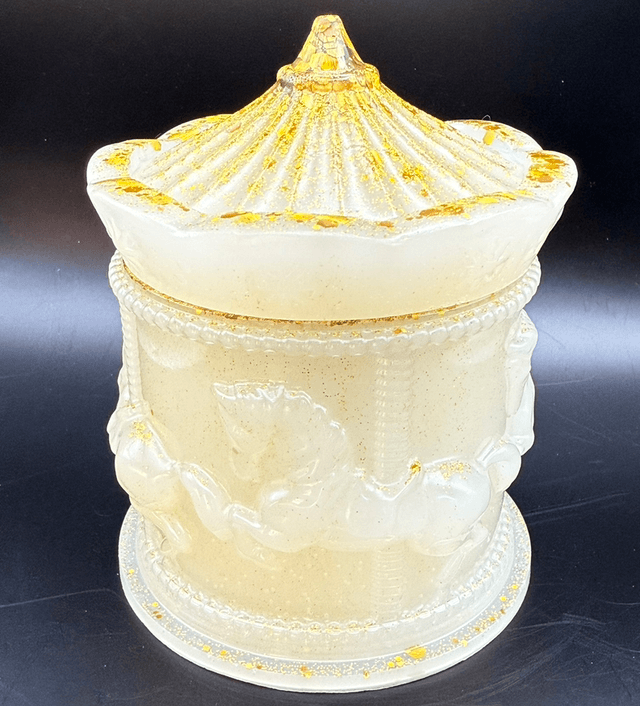 Boîte à bijoux carrousel en résine 